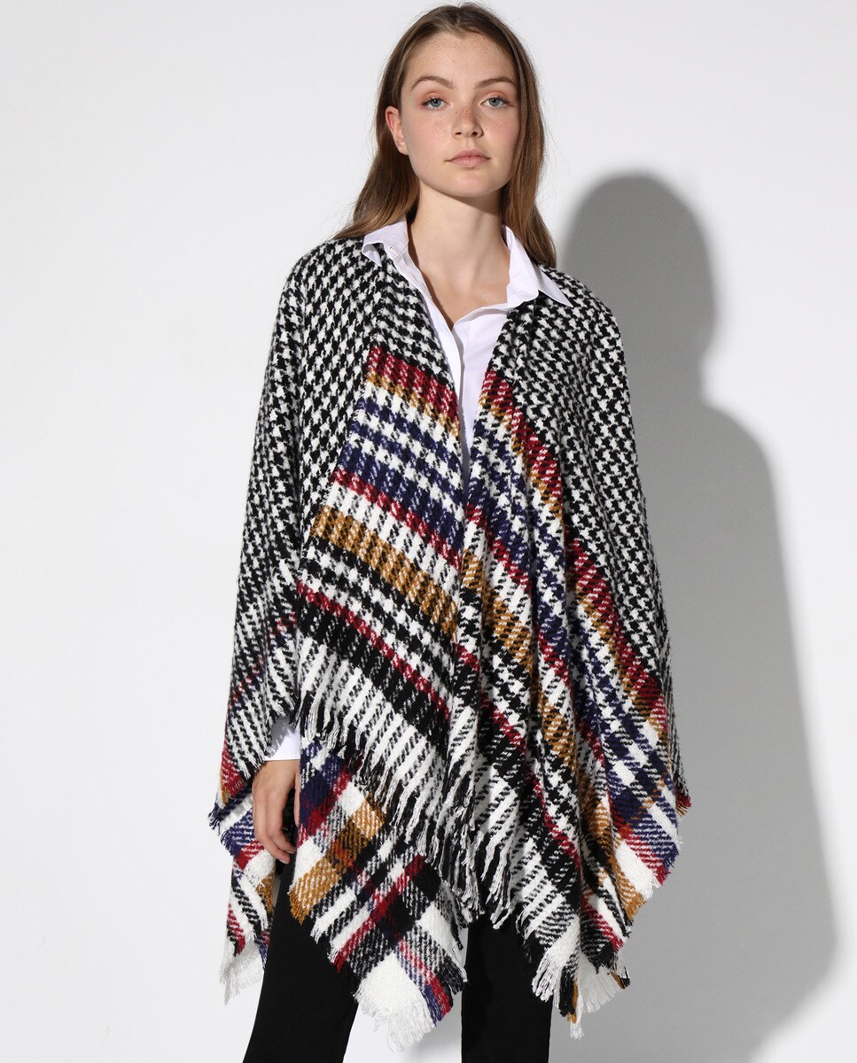 Poncho de punto de mujer de cuadros