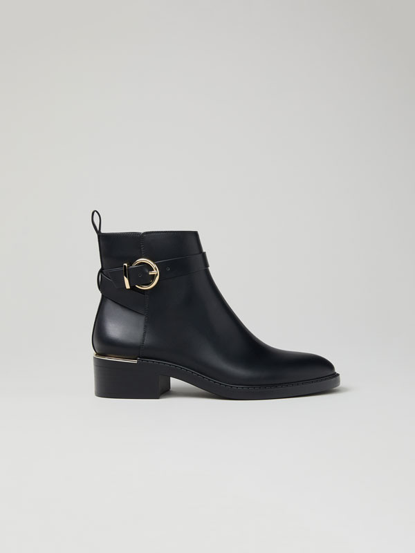 Botines negros Lefties