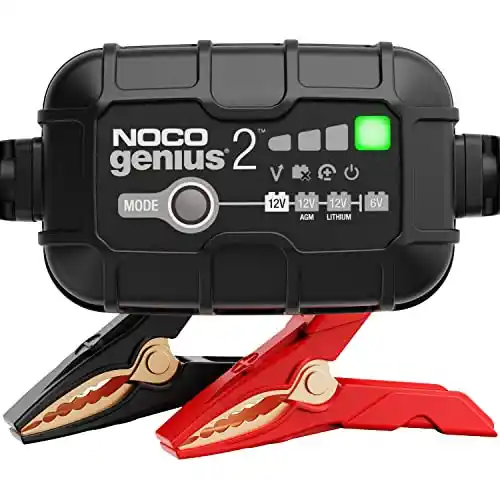 Cargador inteligente NOCO GENIUS2 (6V/12V, 2A) con mantenedor y desulfatador